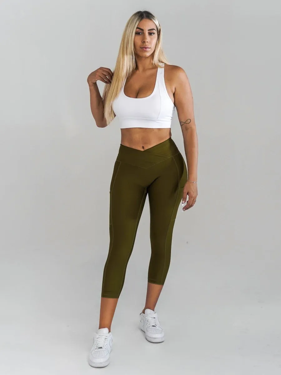 Pristine Pocket Capri Leggings | OLIVE