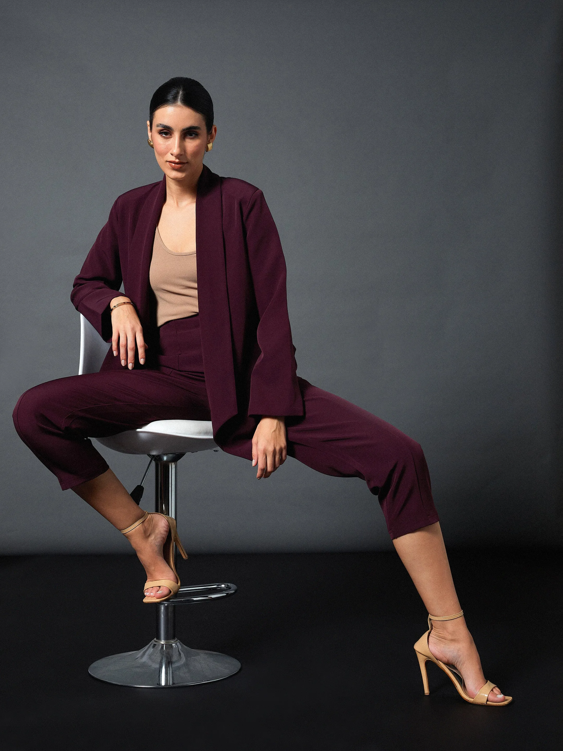 Women Maroon Front Darted Balloon Fit Pants