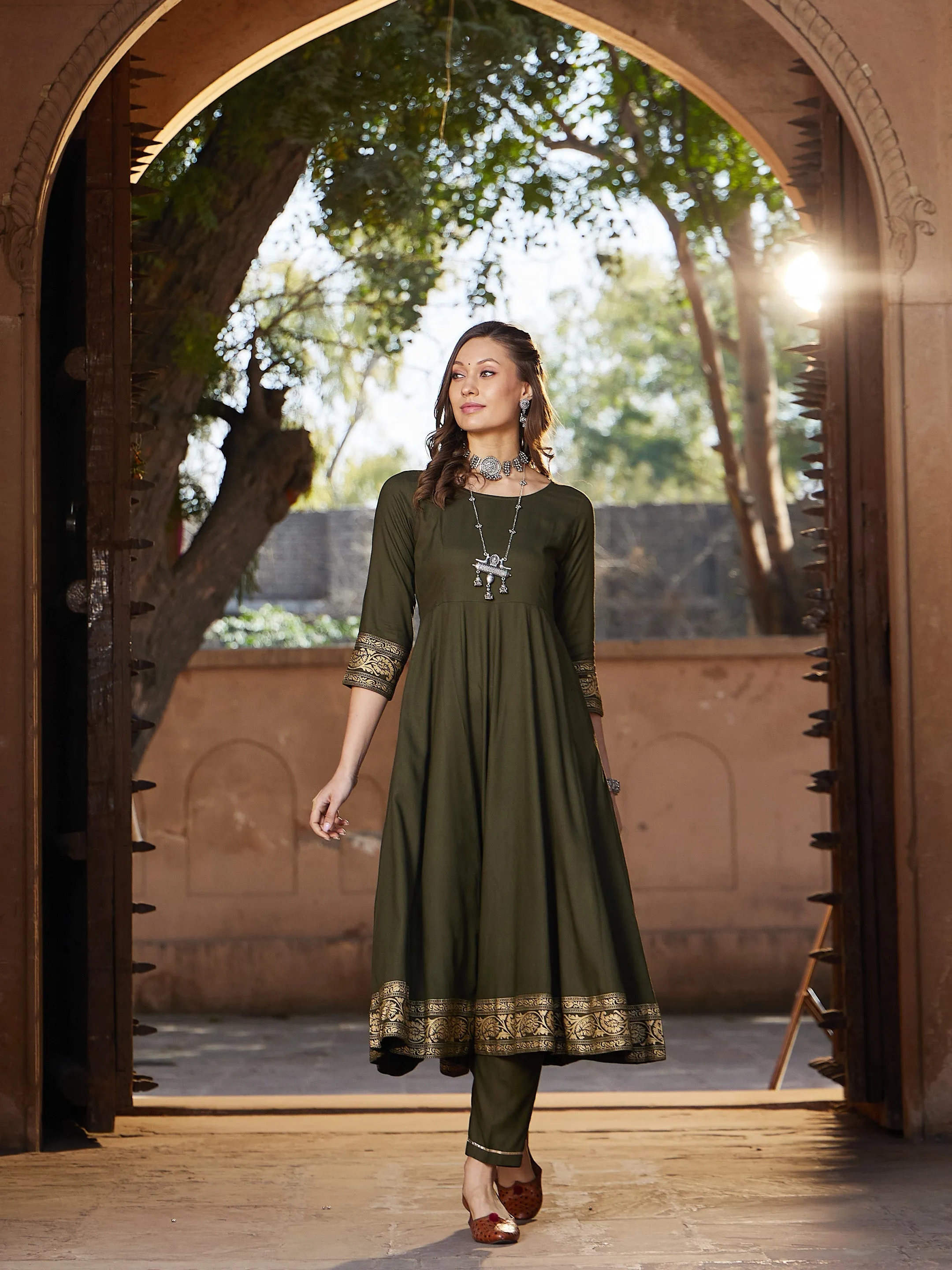 Women Olive Floral Foil Border Anarkali Kurta With Pants