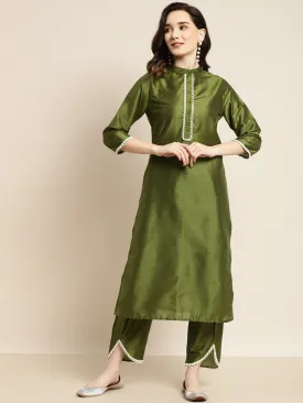 Women Olive Scallop Lace Insert Kurta With Tulip Pants